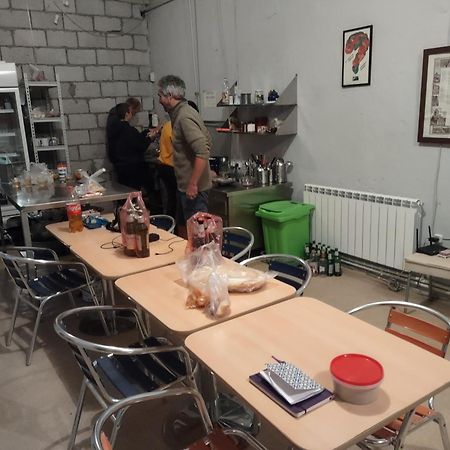 Tumanyan Bathhouse Hostel Екстер'єр фото