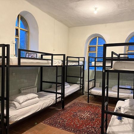 Tumanyan Bathhouse Hostel Екстер'єр фото