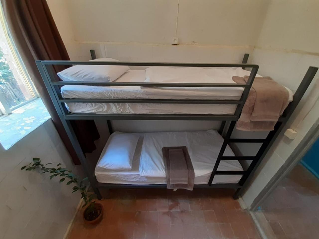 Tumanyan Bathhouse Hostel Екстер'єр фото